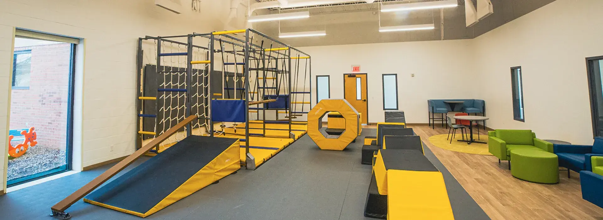 kids play area at green hills